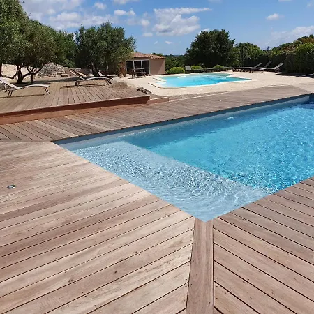 Canava Chalet Bonifacio (Corsica)