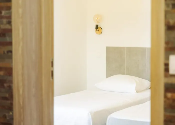 Canava Chalet Bonifacio (Corsica)